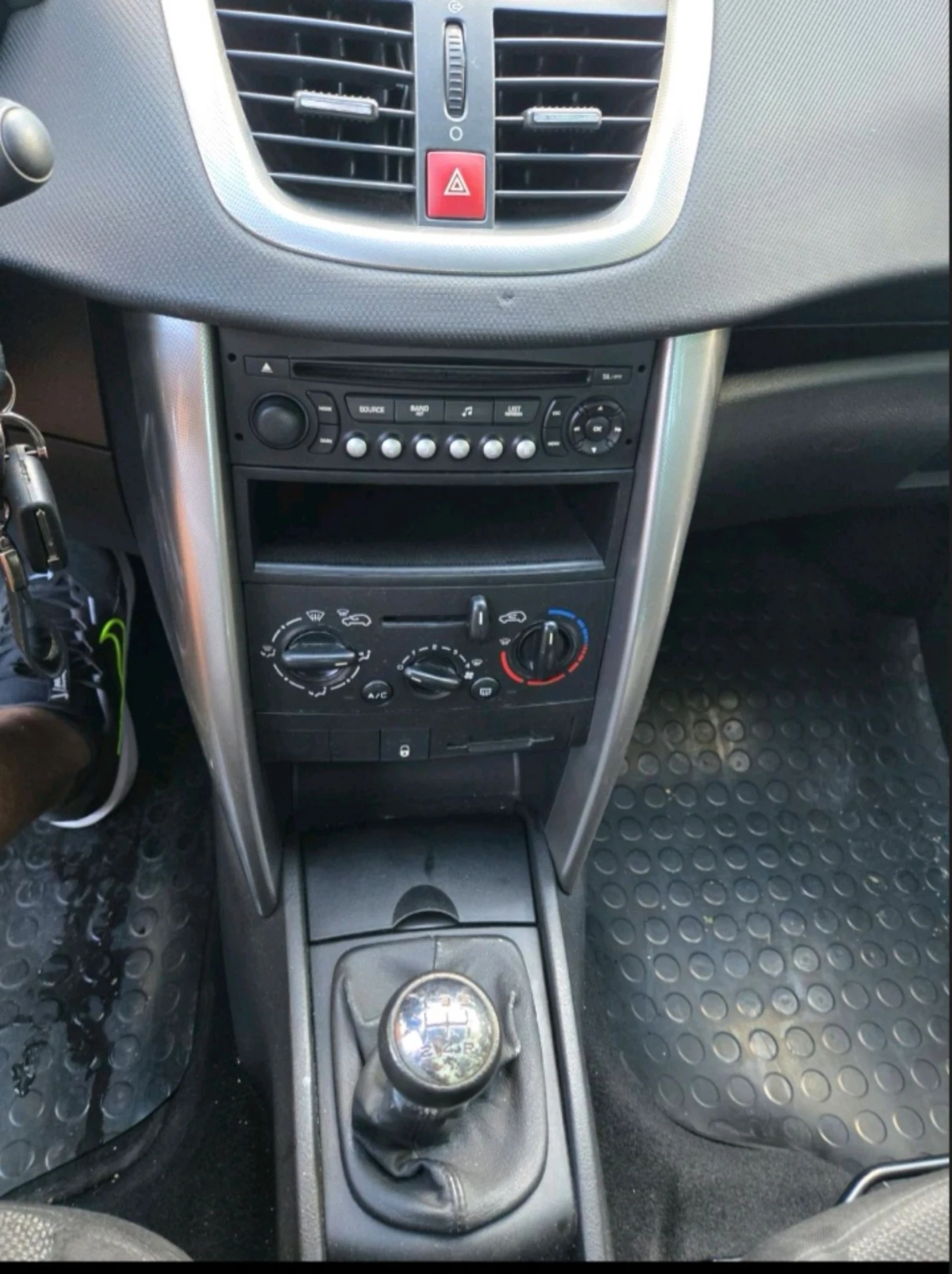 Peugeot 207  - изображение 5