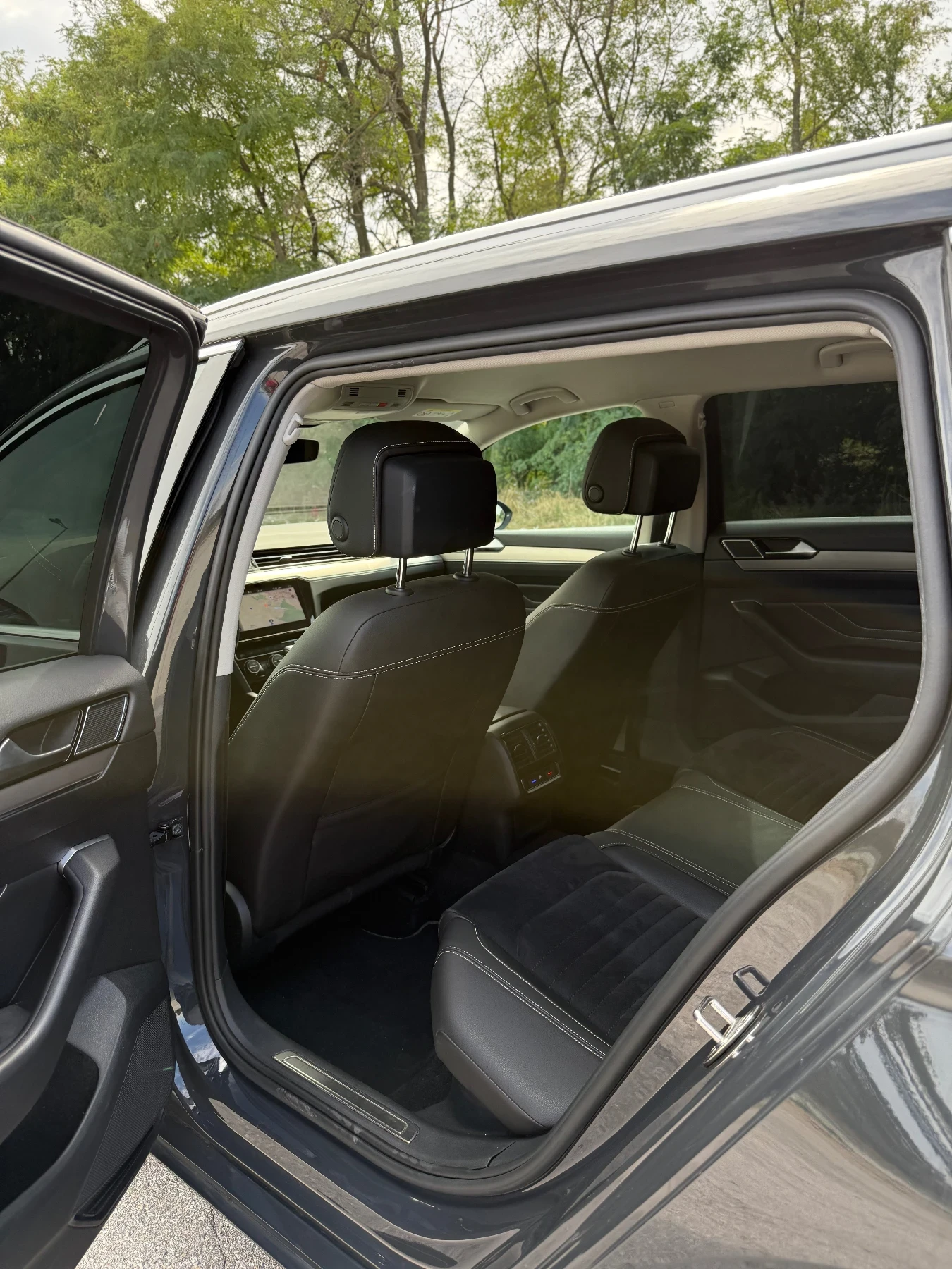 VW Passat HIGHLINE, 190 ..  | Mobile.bg   12