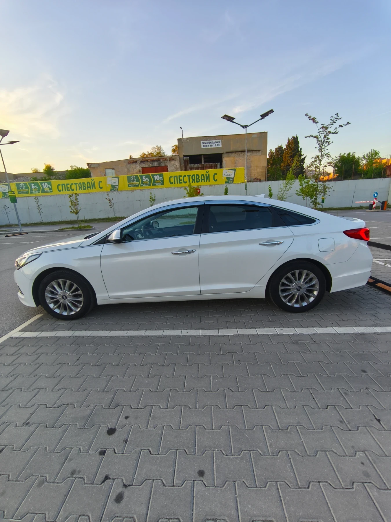 Hyundai Sonata, снимка 6 - Автомобили и джипове - 54444487