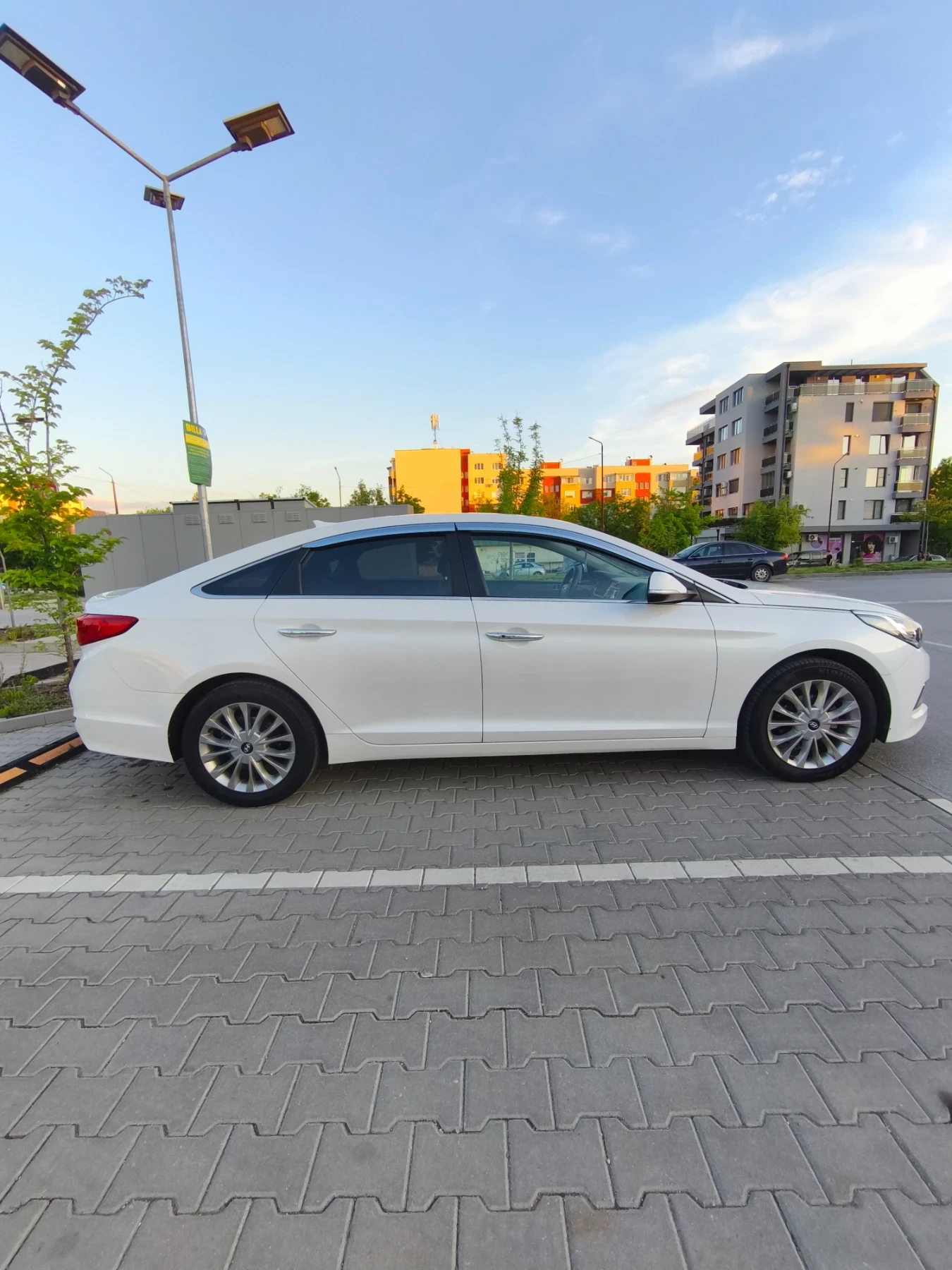 Hyundai Sonata, снимка 3 - Автомобили и джипове - 54444487
