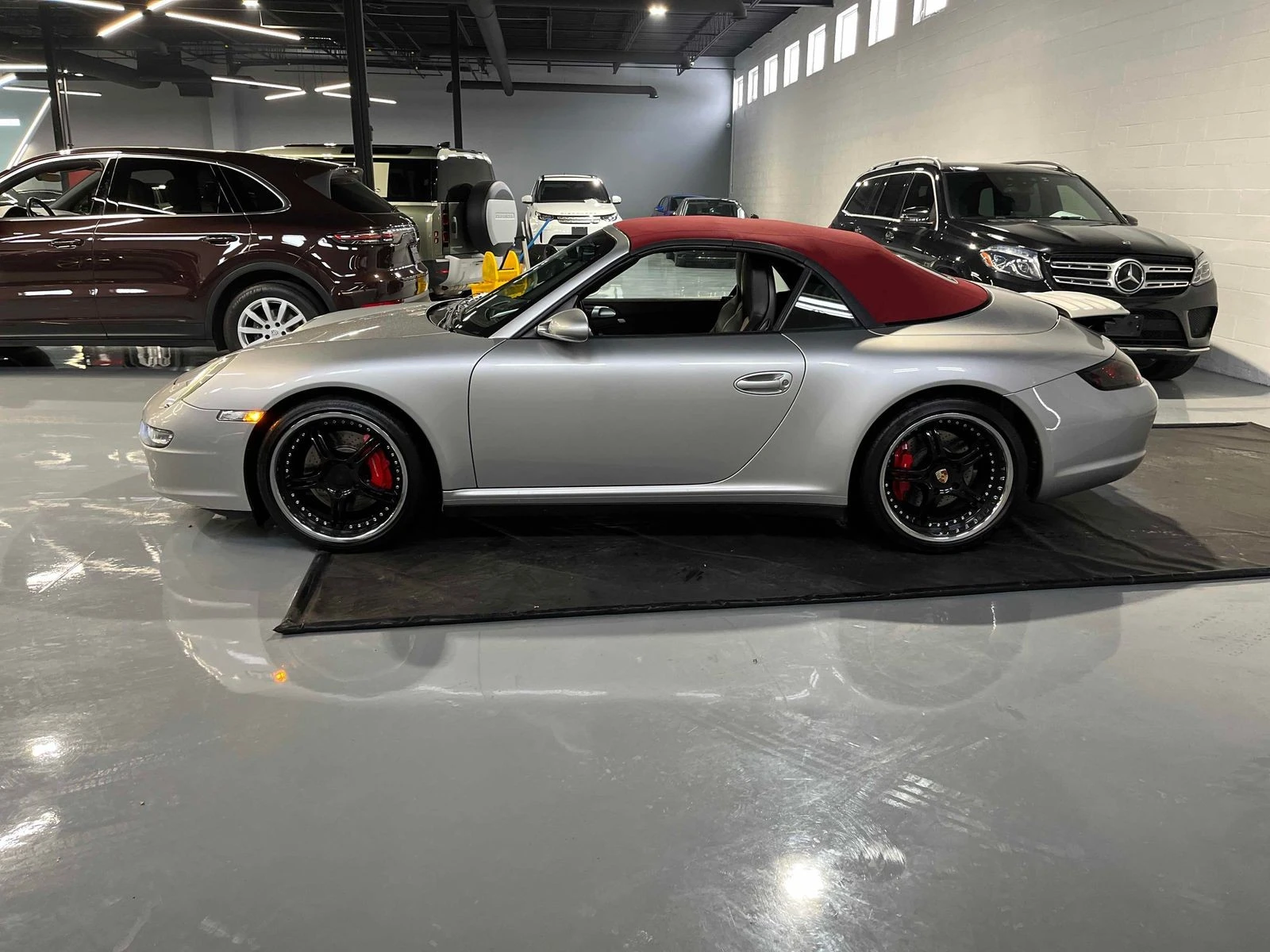 Porsche 911 Carrera CARFAX    | Mobile.bg   2