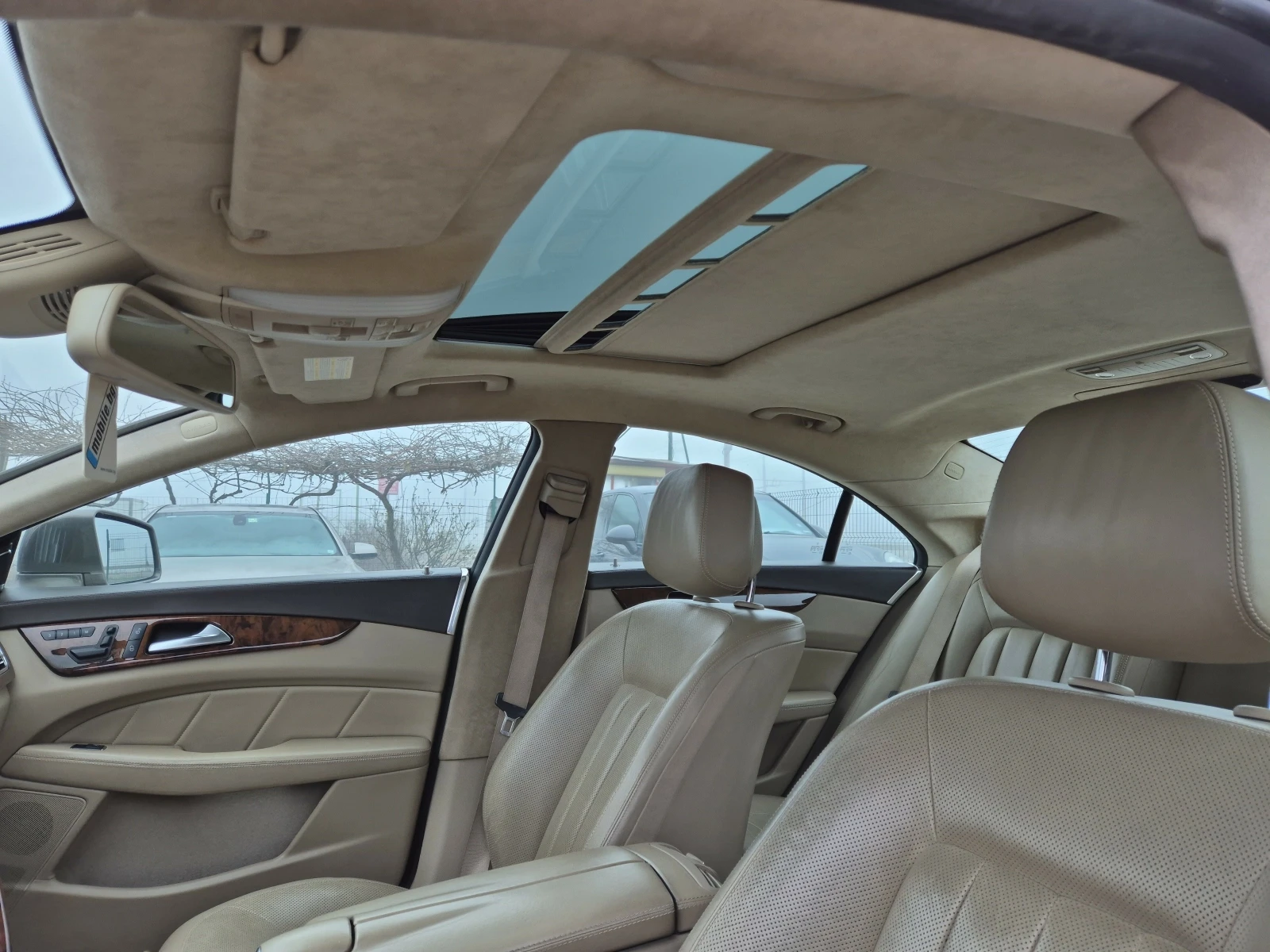 Mercedes-Benz CLS 350 cdi 4 matik AMG LED, снимка 12 - Автомобили и джипове - 53526335