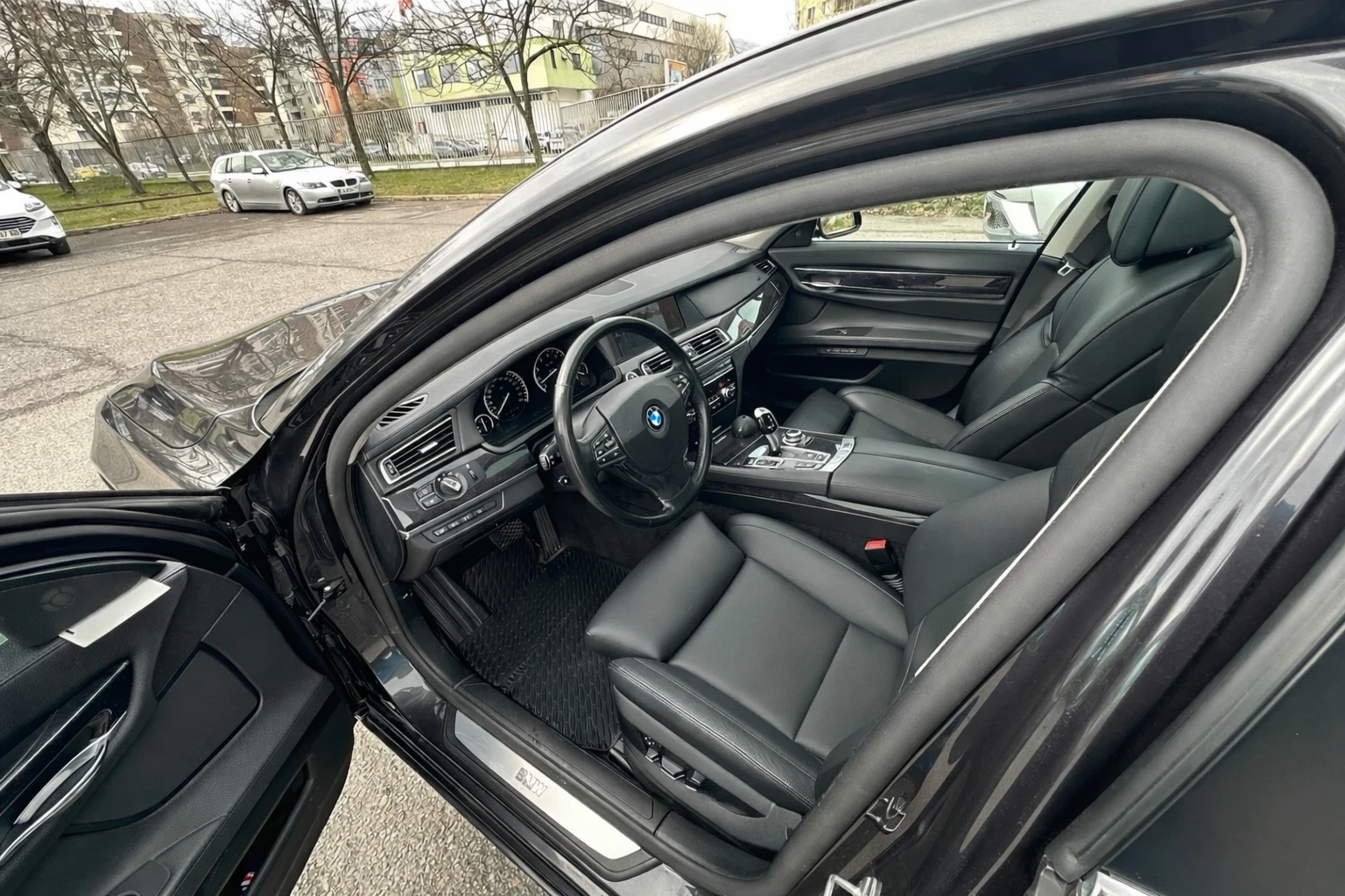 BMW 740 | Mobile.bg � ����������� 12