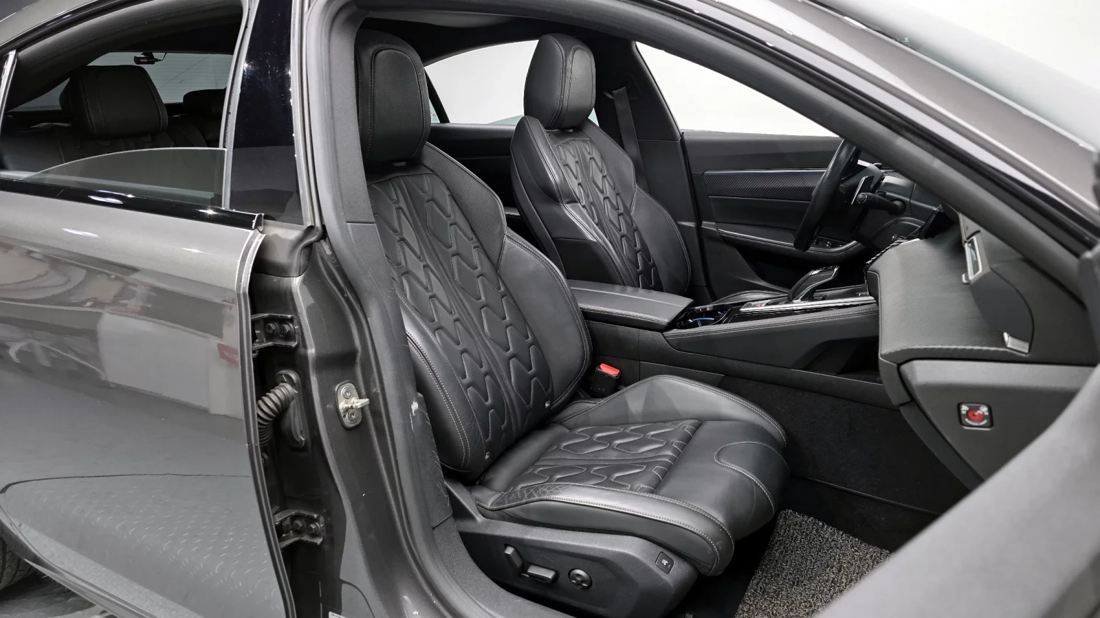 Peugeot 508 2.0 BLUEHDI / GT-LINE / ������ / AMBIENT | Mobile.bg � ����������� 10