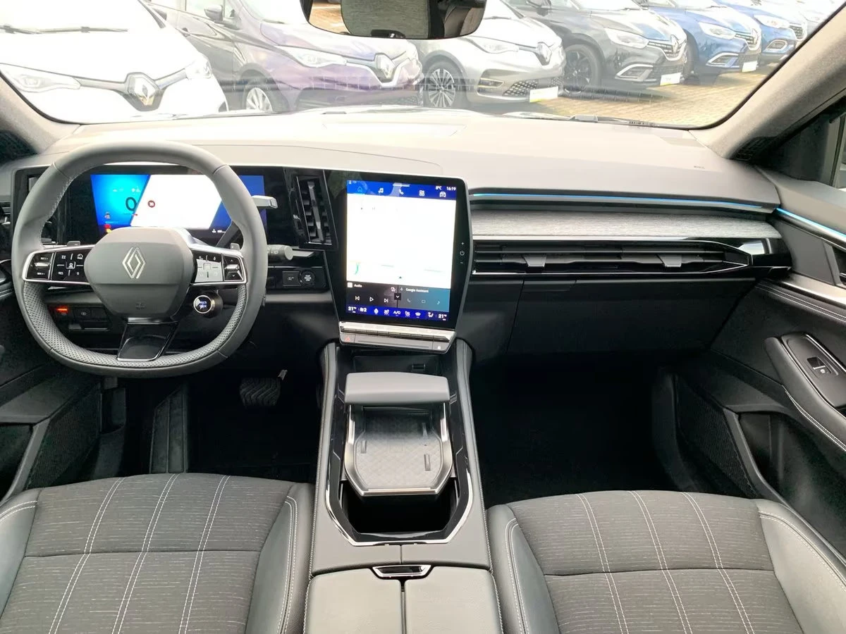 Renault Austral TECHNO/158HP/MHEV/MASSAGE/360/NAVI/LED/DIGI/141q, снимка 8 - Автомобили и джипове - 54137698