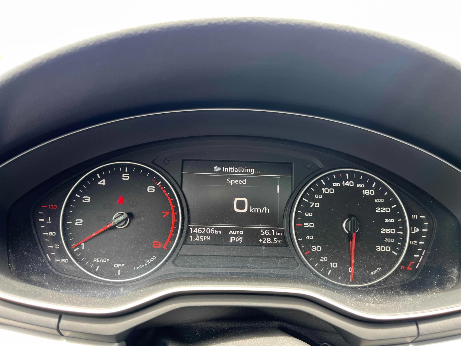 Audi A4 Komfort* 2 КЛЮЧА * ПАНОРАМА * CARFAX * АВТО КРЕДИТ, снимка 7 - Автомобили и джипове - 55193968