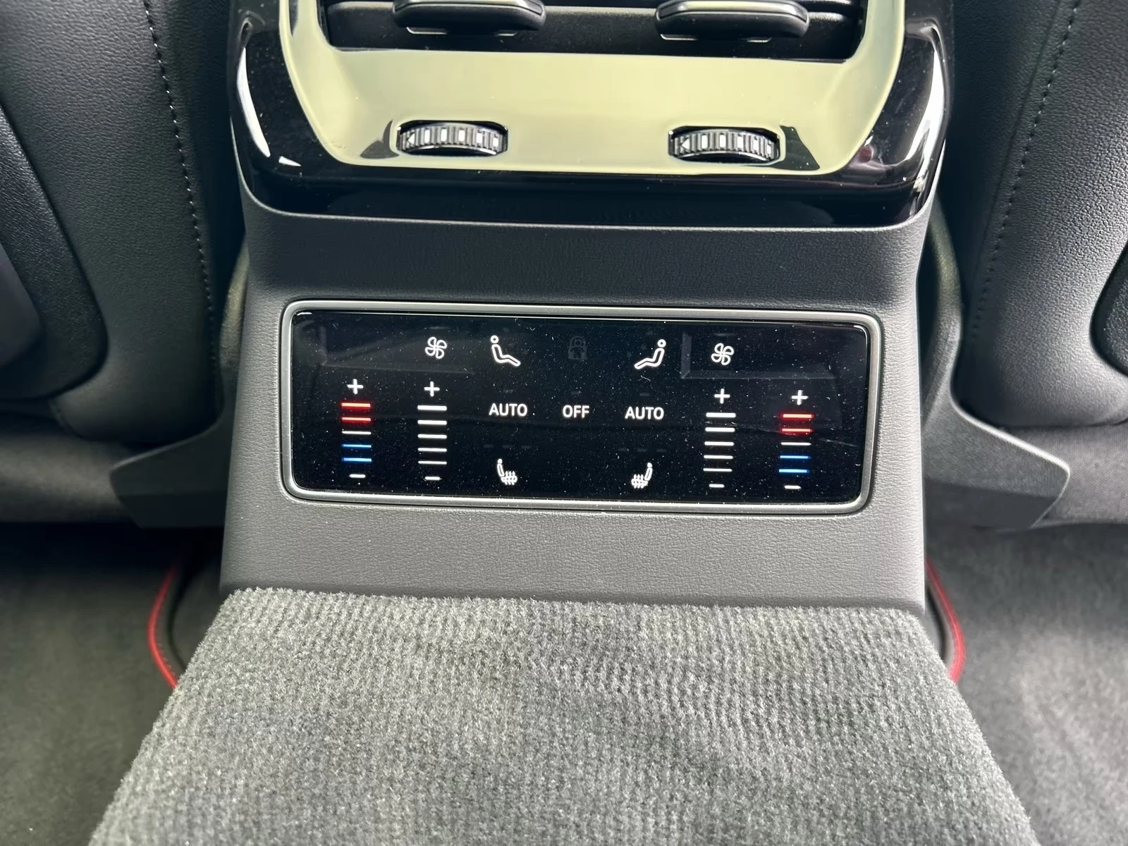 Audi A6 55 TFSI/ AVANT/ S-LINE/ MMI DISPLAY/ 360/ MATRIX , снимка 17 - Автомобили и джипове - 55279124