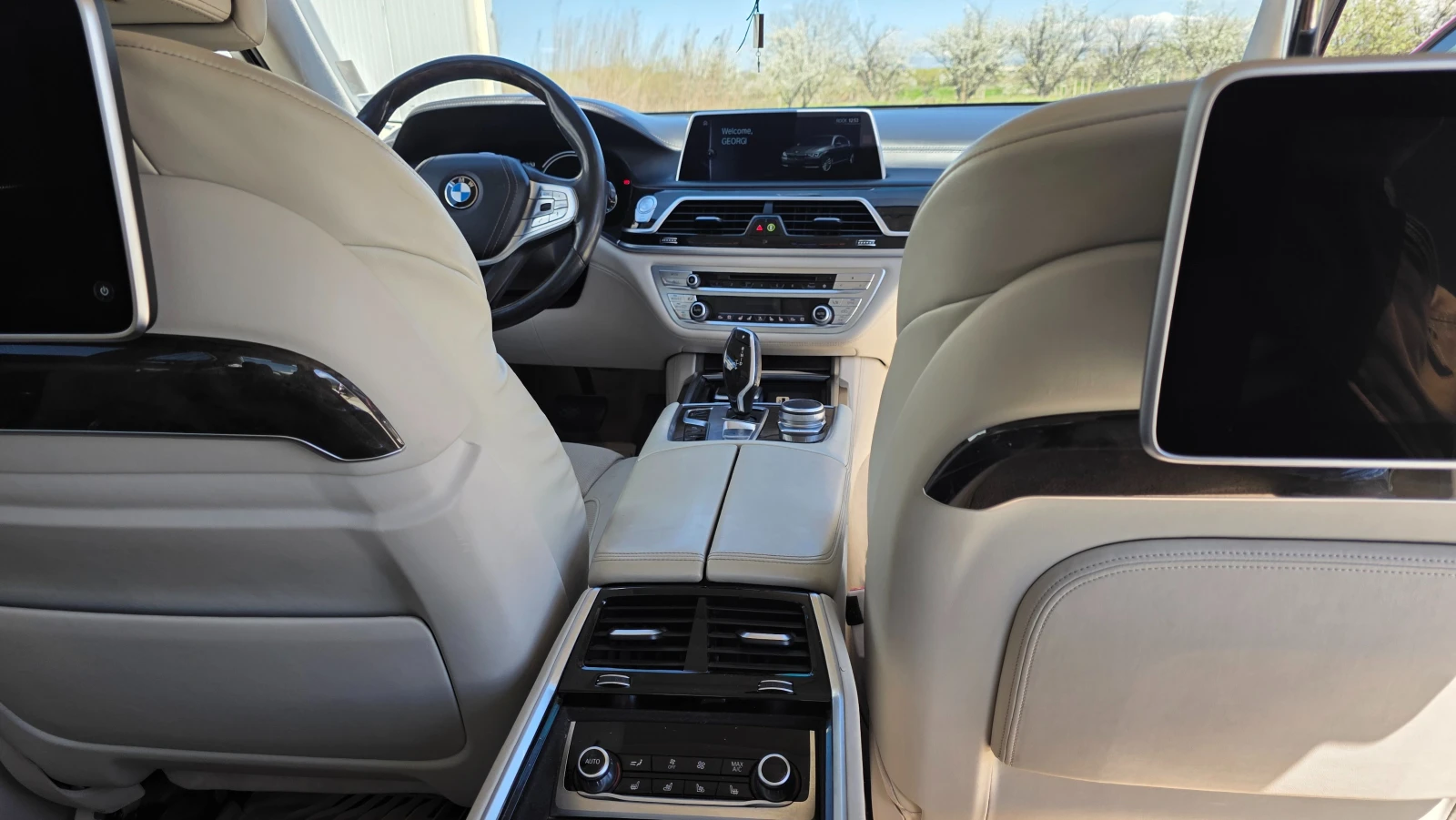 BMW 750 Xdrive Li, снимка 12 - Автомобили и джипове - 55432577
