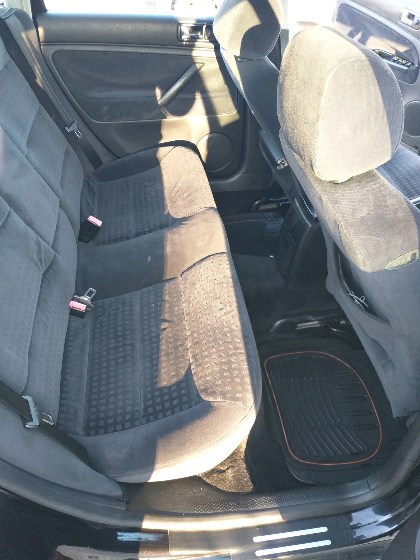 VW Passat, снимка 5 - Автомобили и джипове - 55589039