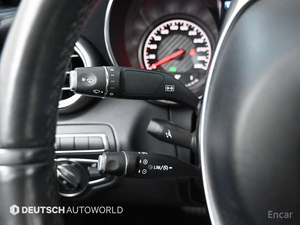 Mercedes-Benz C 63 AMG BURMESTER* BUCKET* SEATS* ХЕДЪП* 360КАМЕРА* , снимка 13 - Автомобили и джипове - 55624222