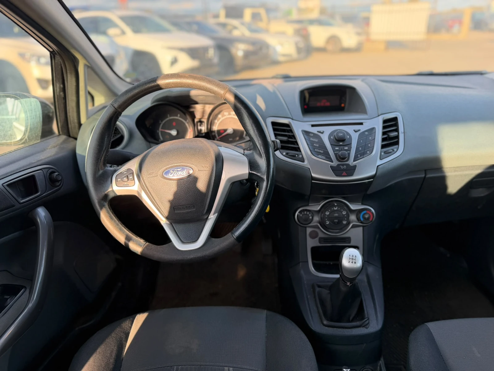 Ford Fiesta / 1.2I / TITANIUM /, снимка 14 - Автомобили и джипове - 56214808