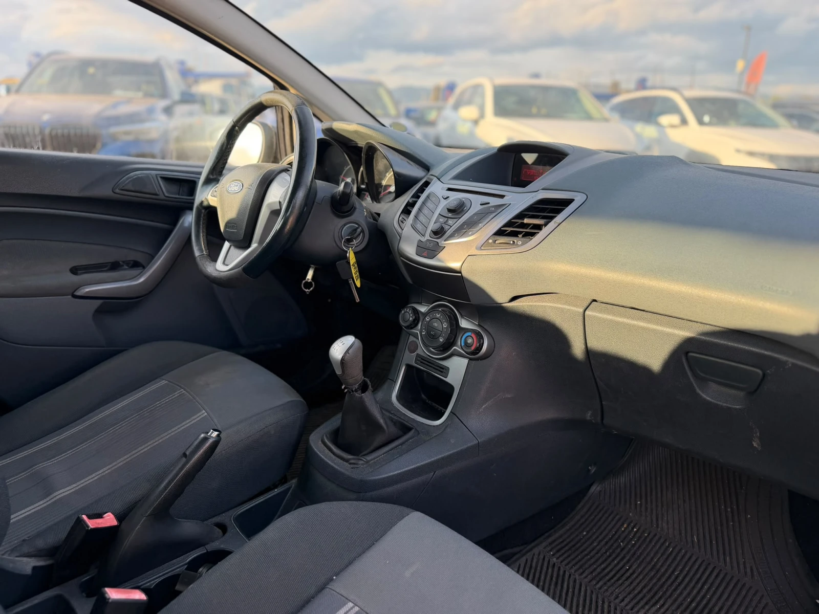 Ford Fiesta / 1.2I / TITANIUM /, снимка 11 - Автомобили и джипове - 56214808