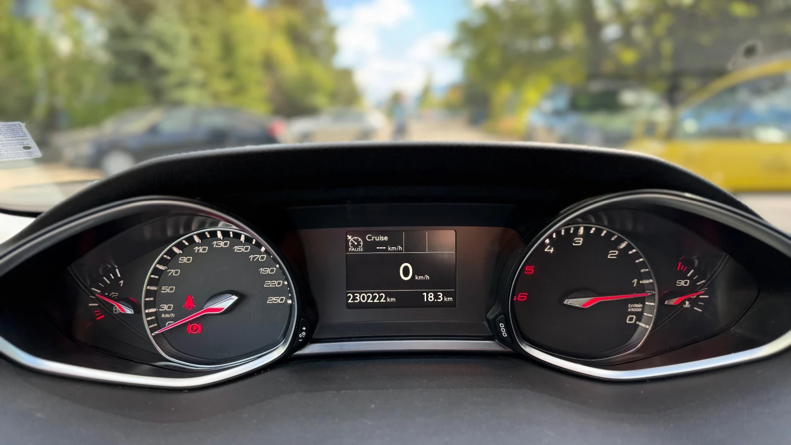 Peugeot 308 308  1.5 BlueHDi , снимка 9 - Автомобили и джипове - 56261749