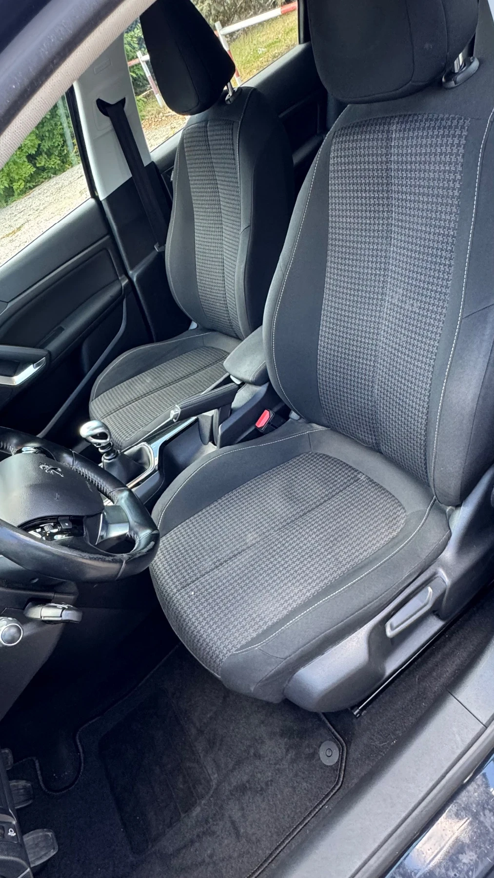 Peugeot 308 308  1.5 BlueHDi , снимка 11 - Автомобили и джипове - 56261749