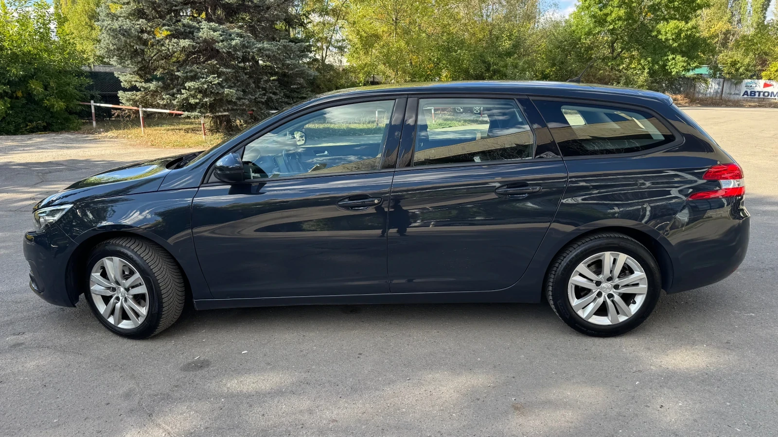 Peugeot 308 308  1.5 BlueHDi , снимка 6 - Автомобили и джипове - 56261749