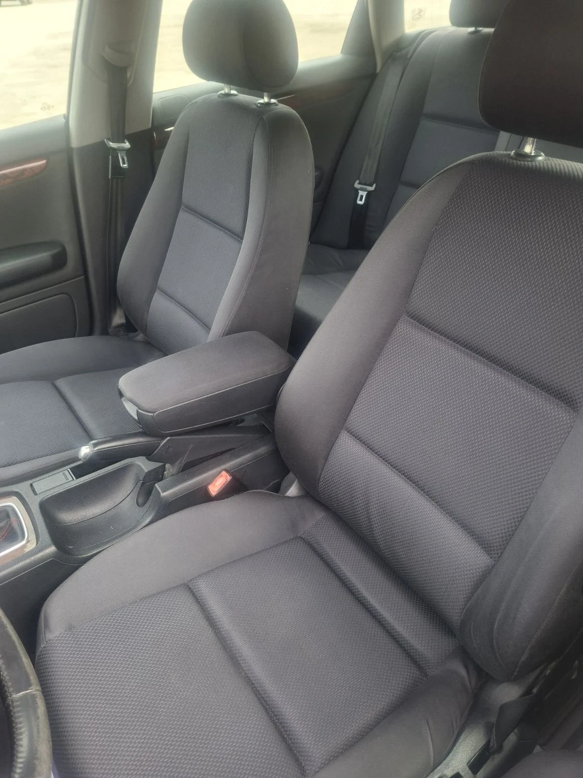 Audi A4, снимка 10 - Автомобили и джипове - 56270126