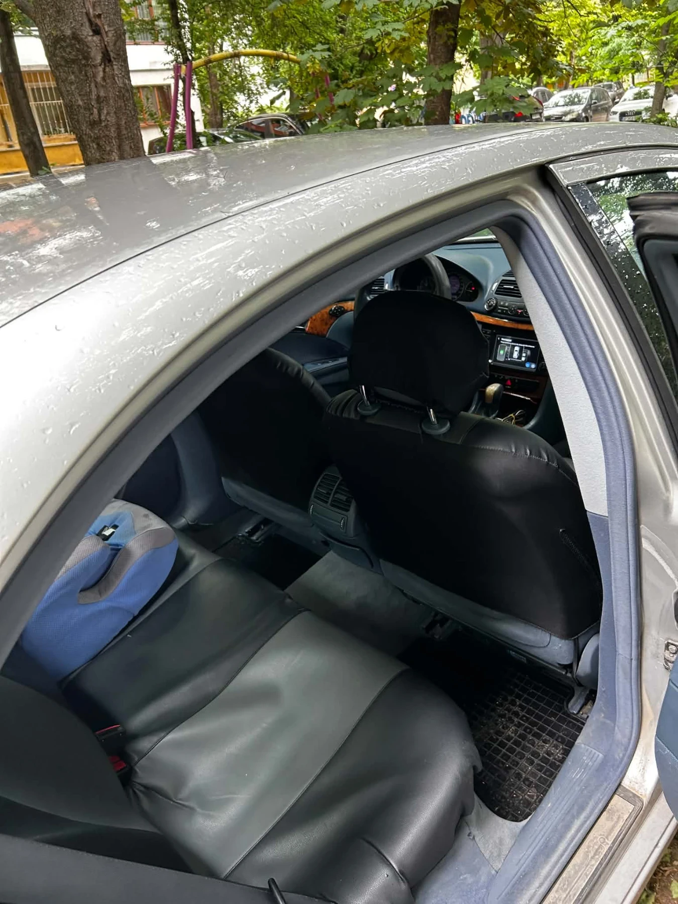 Mercedes-Benz E 220 2.2 CDI, снимка 5 - Автомобили и джипове - 56707081