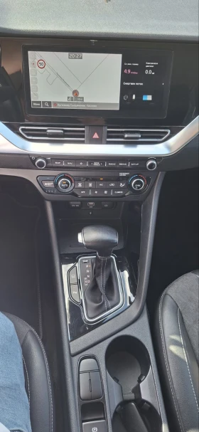 Kia Niro 1.6 GDI Hibrid DCT, снимка 8
