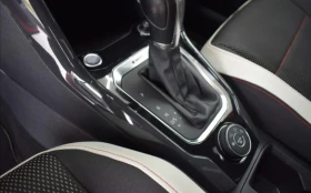 VW T-Roc 2.0 TSI 4x4 DSG Sport & Style, снимка 9