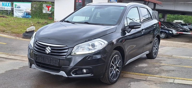 Suzuki SX4 S-Cross 1.6 120Led Xenon Navi Panorama Black swiss Edition, снимка 3 - Автомобили и джипове - 45765606