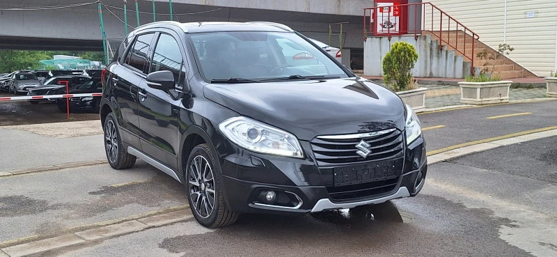 Suzuki SX4 S-Cross 1.6 120Led Xenon Navi Panorama Black swiss Edition, снимка 1 - Автомобили и джипове - 45765606