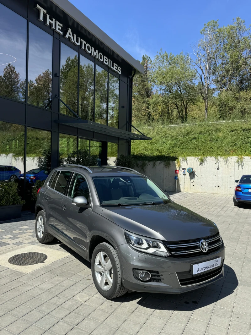 VW Tiguan, снимка 2 - Автомобили и джипове - 47181230