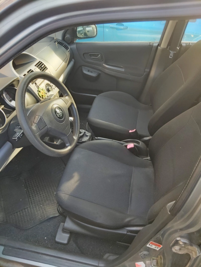 Suzuki Ignis, снимка 5 - Автомобили и джипове - 48907363