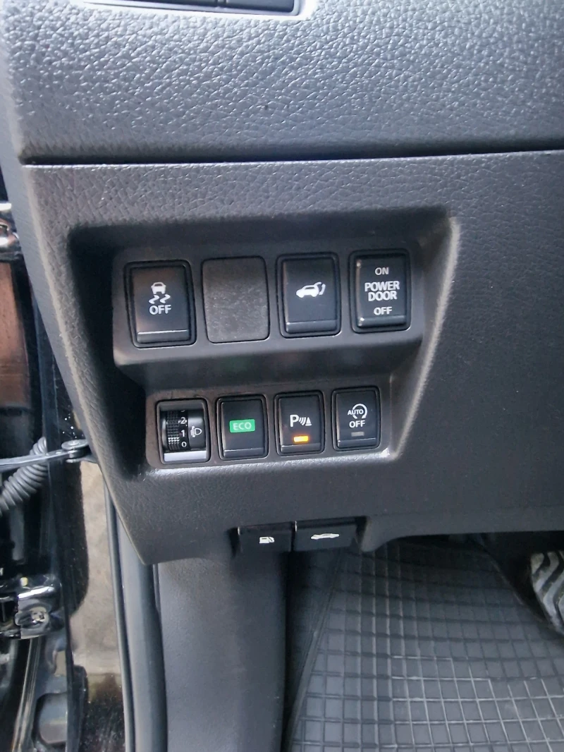 Nissan X-trail 2.0tdci 177к.с.4х4 avtomat, снимка 17 - Автомобили и джипове - 51583515