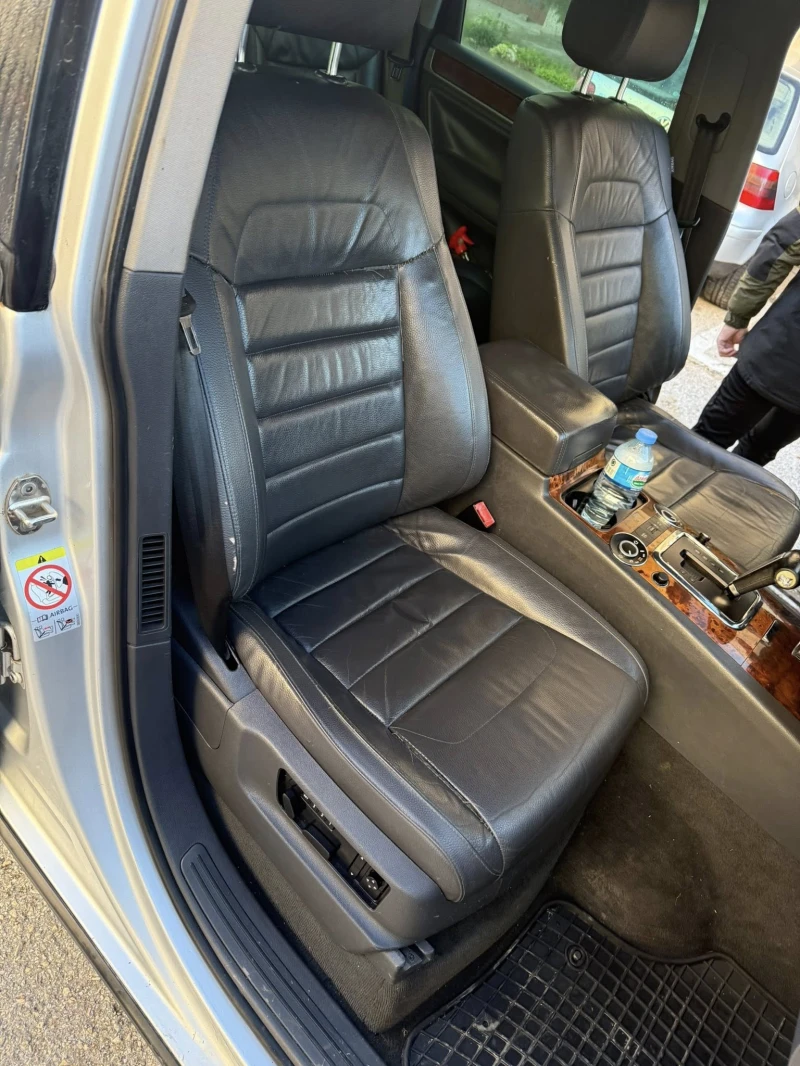 VW Touareg 3.0 offroad, снимка 11 - Автомобили и джипове - 52734837