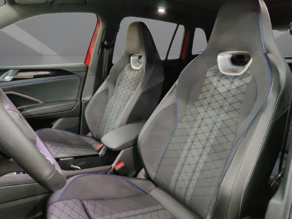 VW Tiguan 2.0 TSI 4Motion = R-Line = Гаранция, снимка 5 - Автомобили и джипове - 52836680