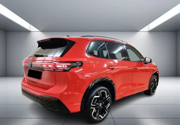 VW Tiguan 2.0 TSI 4Motion = R-Line = Гаранция, снимка 2 - Автомобили и джипове - 52836680