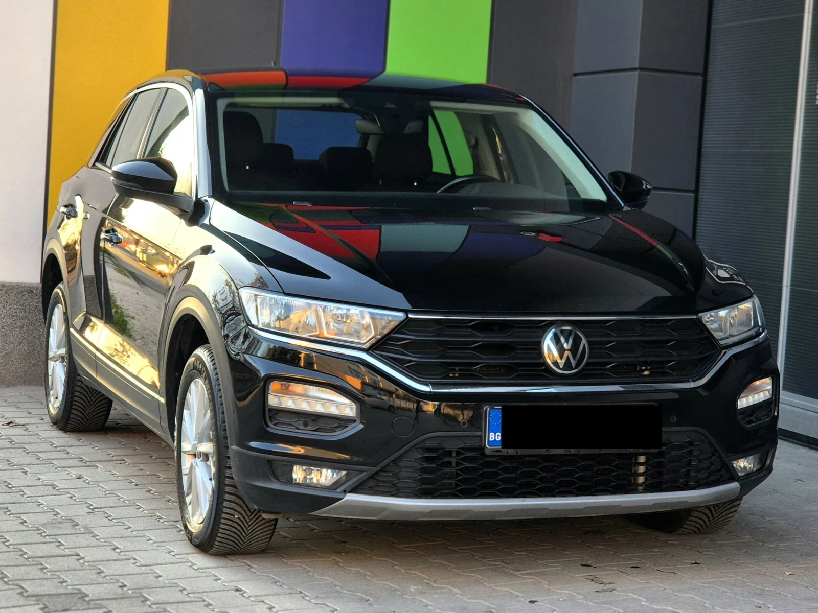 VW T-Roc 2.0 TDI DSG Пълна сервизна история в Фолксваген , снимка 1