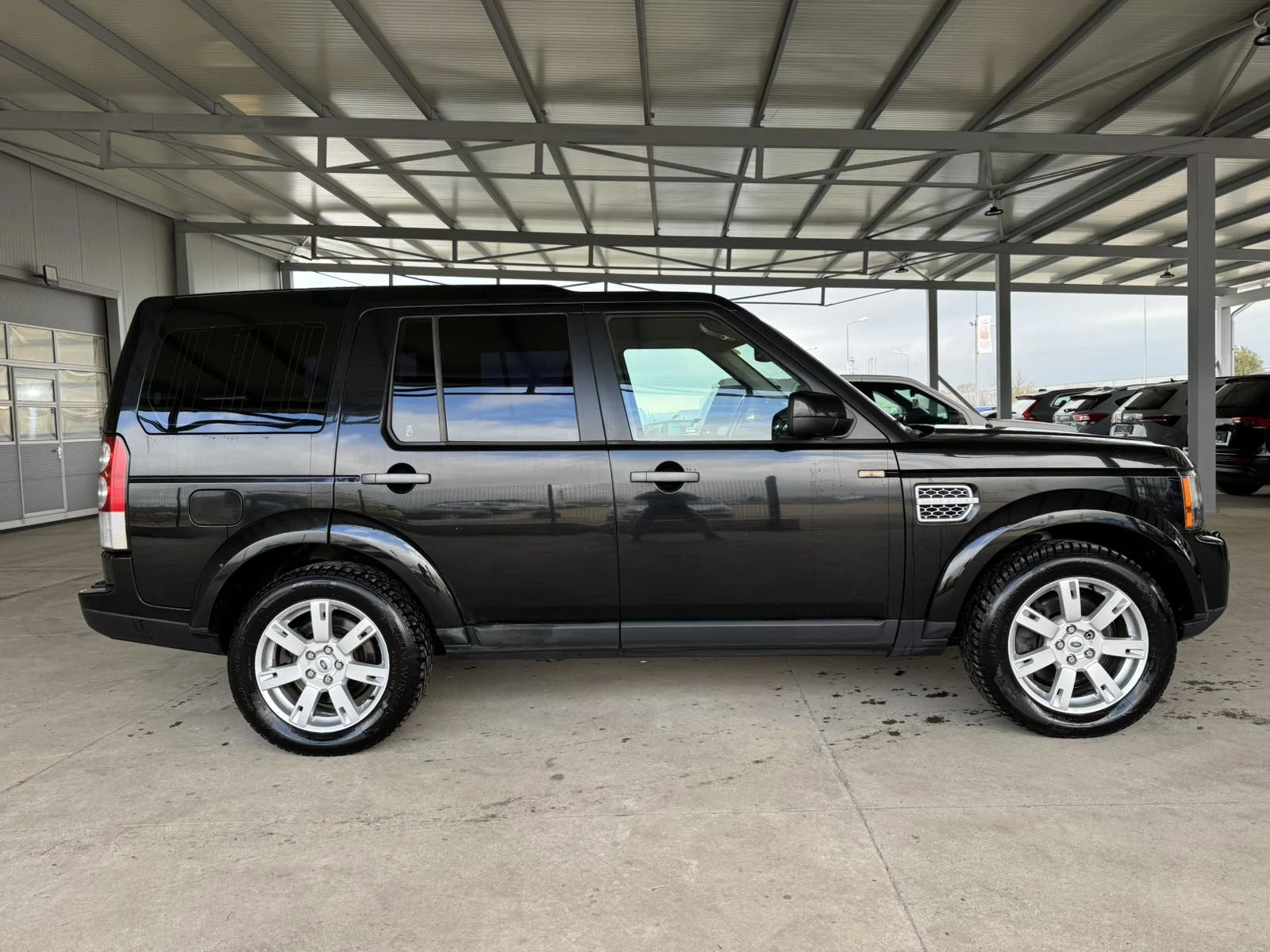 Land Rover Discovery 3.0 TDV6* 7места*  - изображение 6