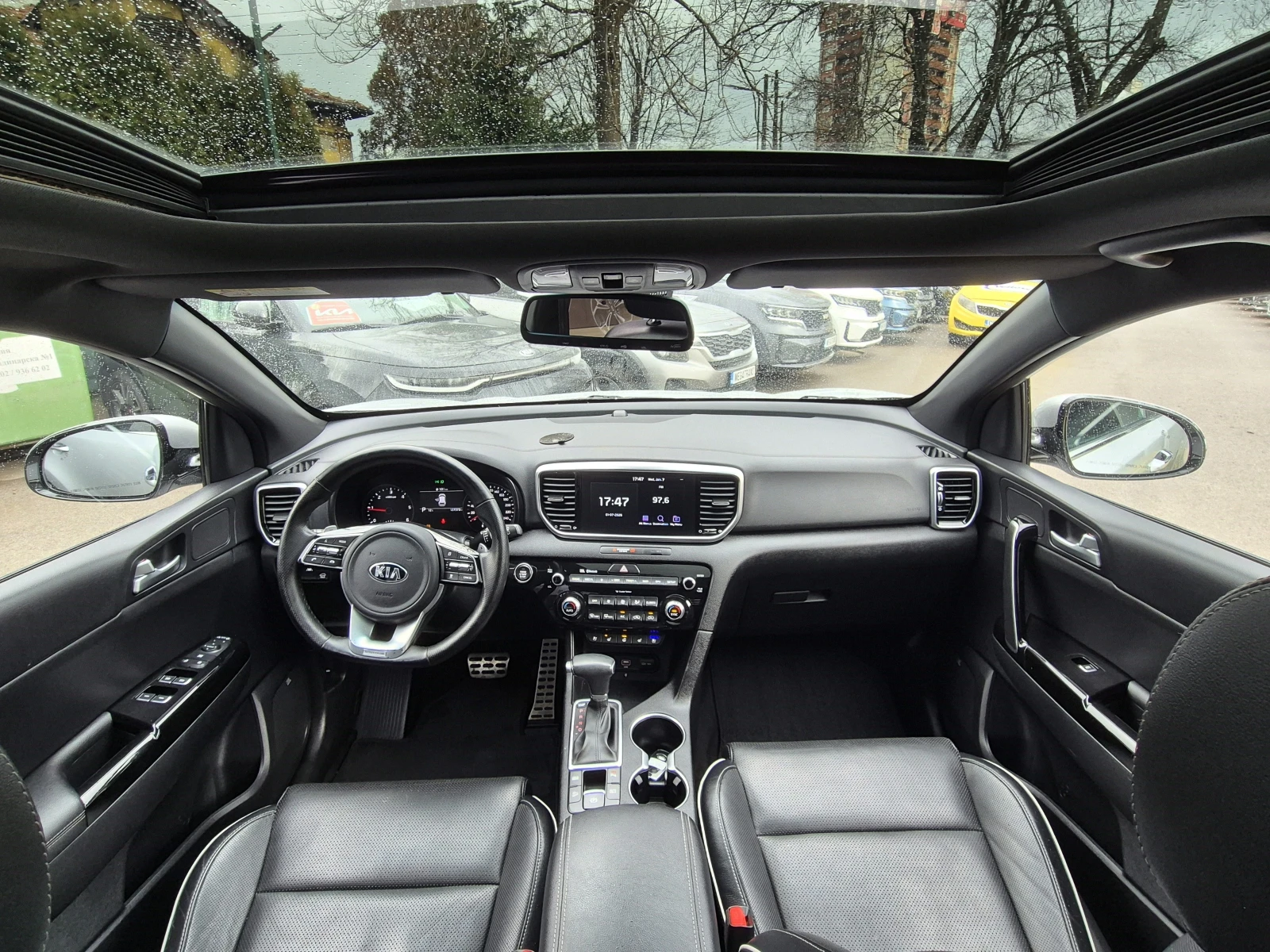 Kia Sportage 1.6 CRDI 4x2 - изображение 9