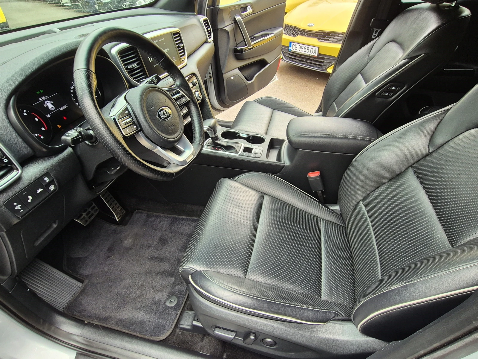 Kia Sportage 1.6 CRDI 4x2 - изображение 5