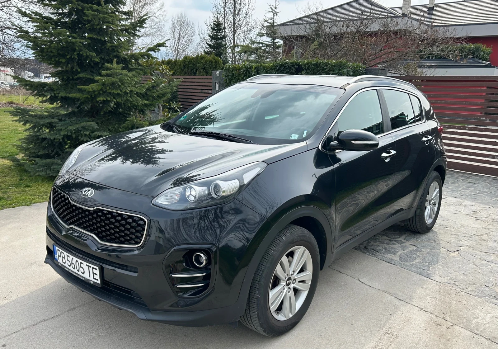 Kia Sportage 1.6GDI 132hp Euro6 Navi + Camera