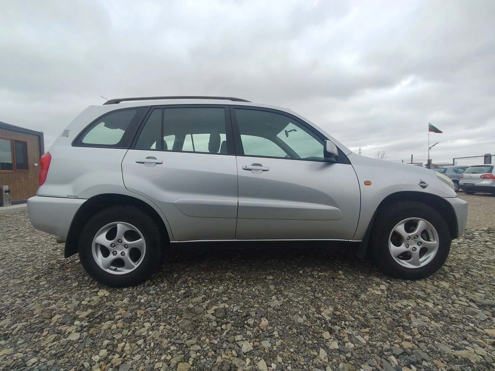 Toyota Rav4 2.0  150 4?4, снимка 7 - Автомобили и джипове - 53936075