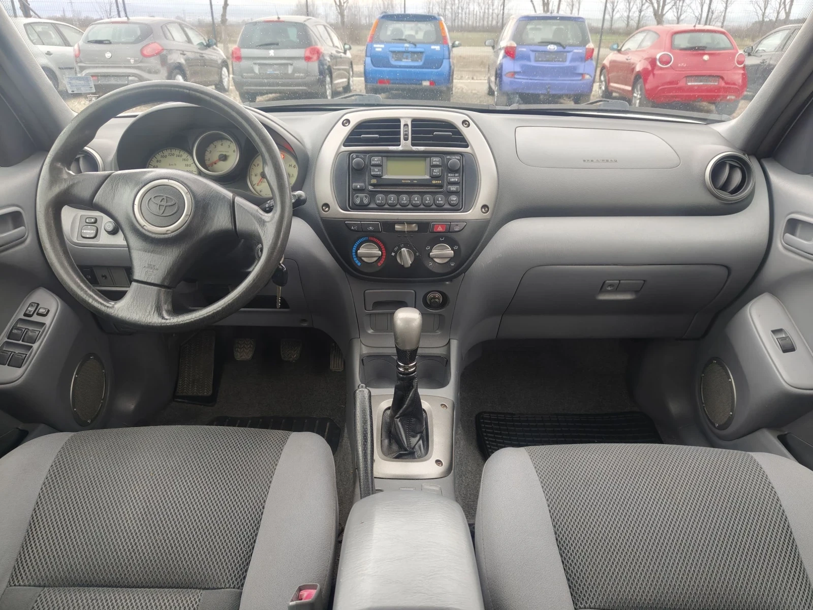 Toyota Rav4 2.0  150 4?4, снимка 9 - Автомобили и джипове - 53936075