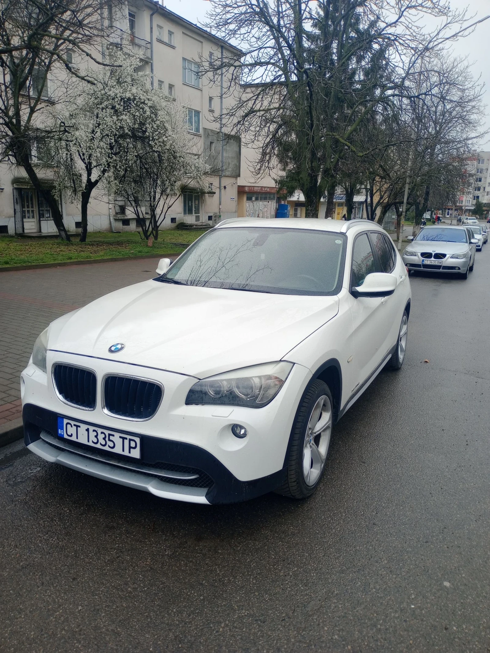 BMW X1 Джип