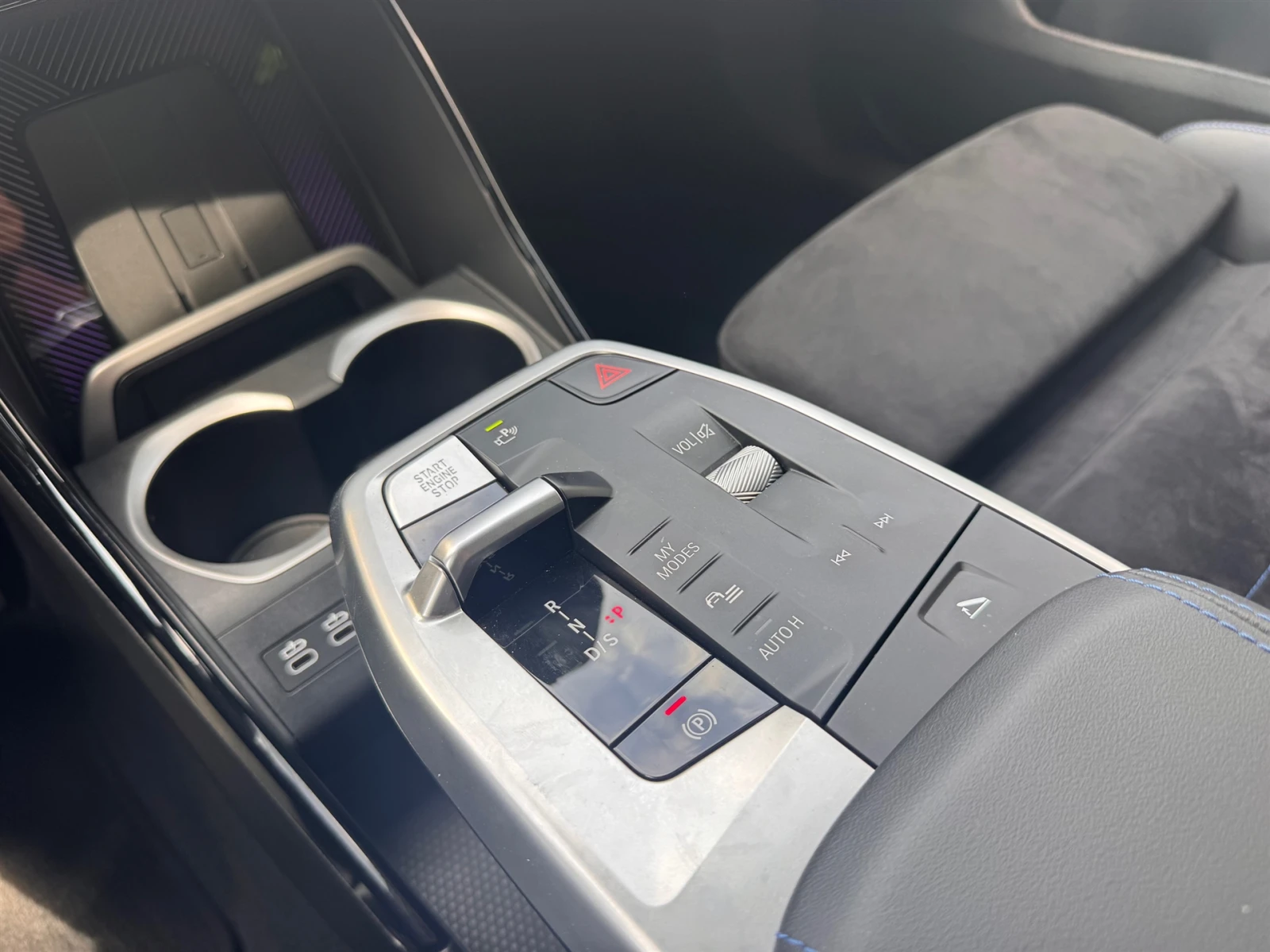 BMW X2 xDrive20d, снимка 11 - Автомобили и джипове - 54609235