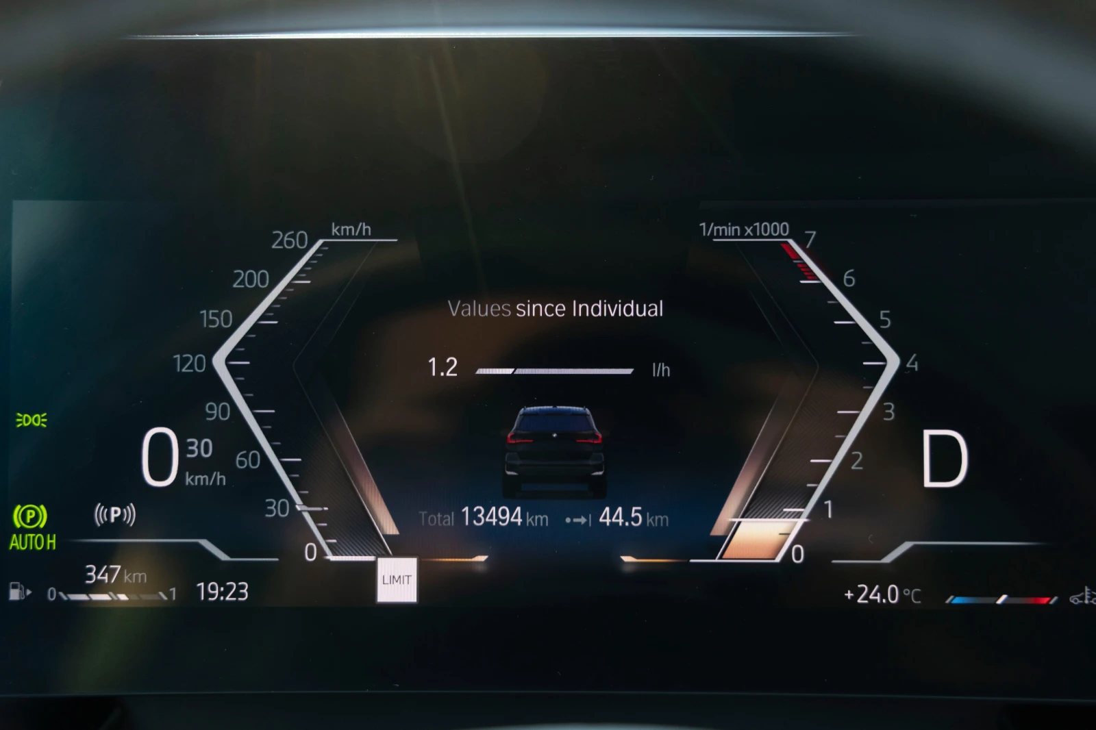 BMW X1, снимка 9 - Автомобили и джипове - 54622592