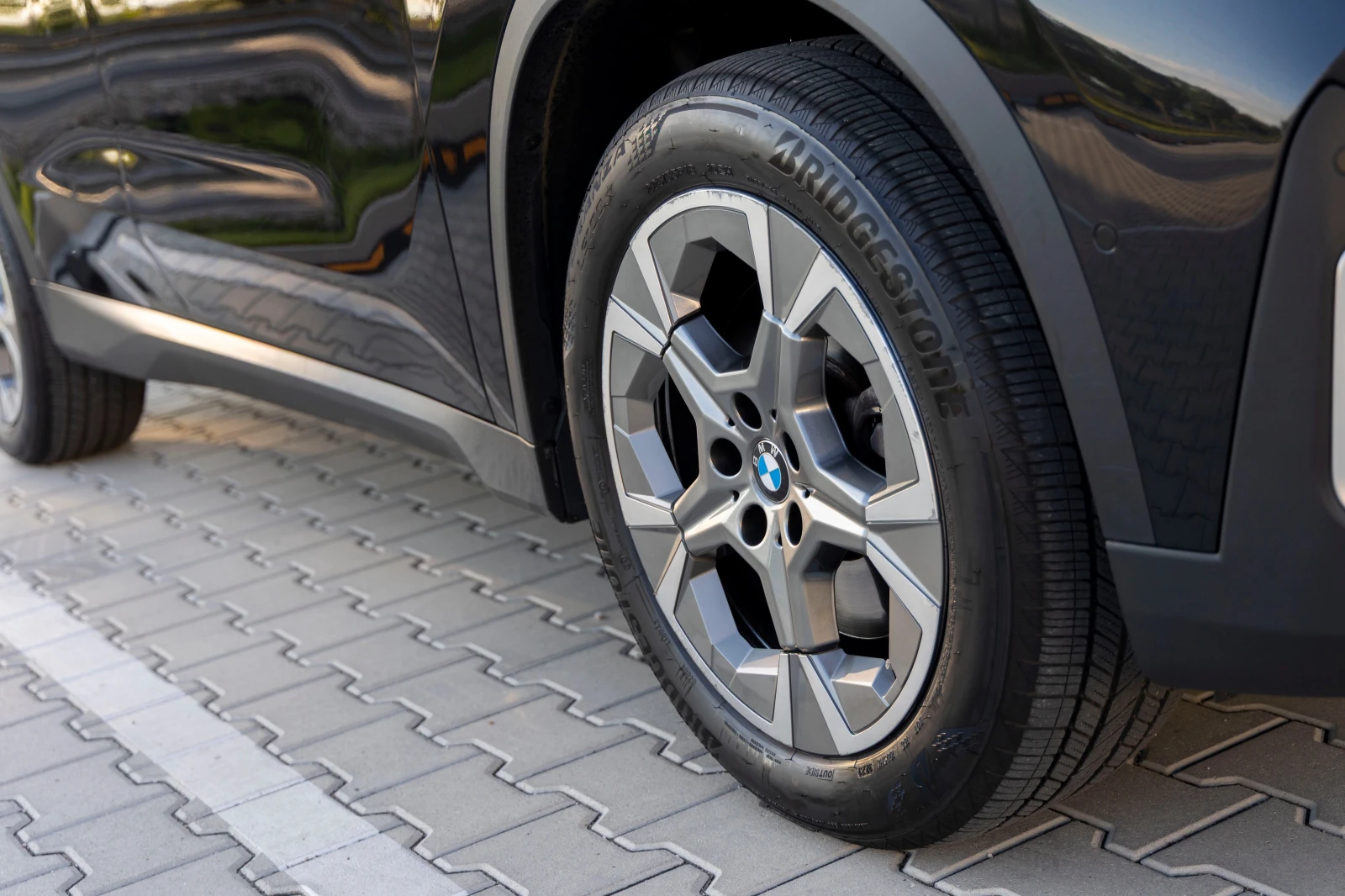 BMW X1, снимка 17 - Автомобили и джипове - 54622592