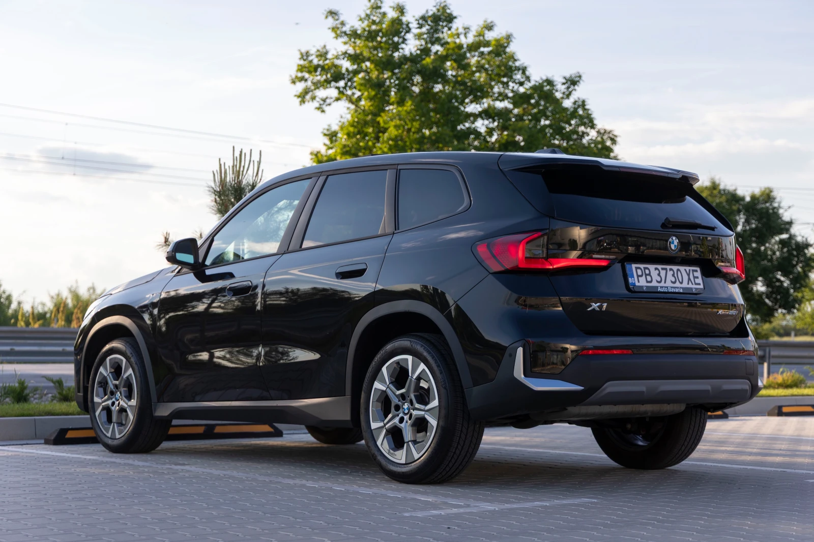 BMW X1, снимка 4 - Автомобили и джипове - 54622592