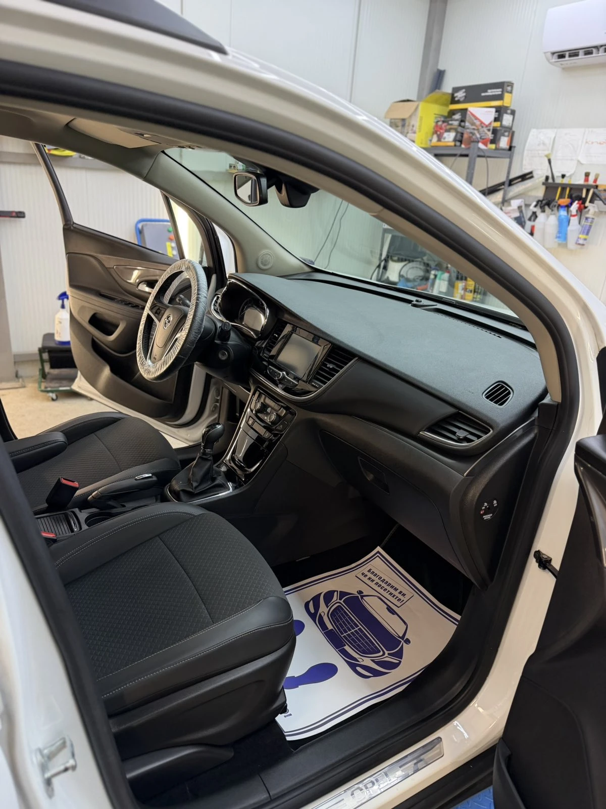 Opel Mokka 1.6 ISUZU FACE NAVI, снимка 12 - Автомобили и джипове - 54626108