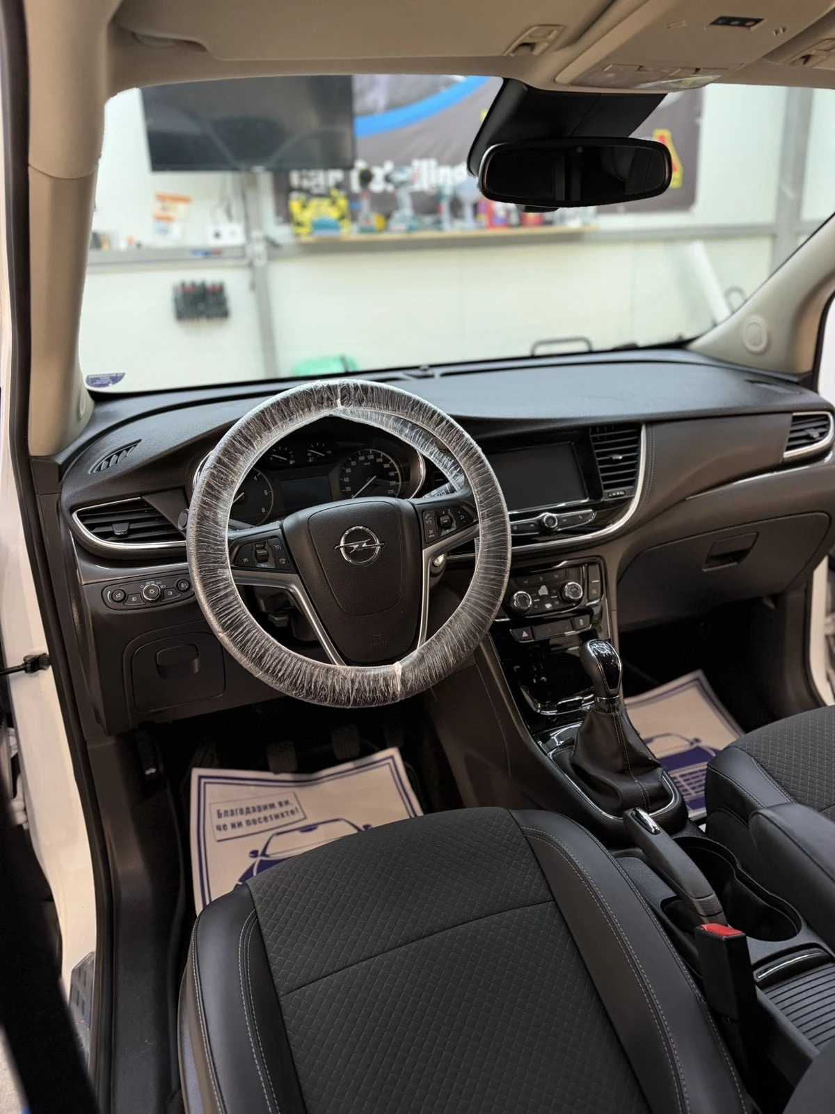 Opel Mokka 1.6 ISUZU FACE NAVI, снимка 8 - Автомобили и джипове - 54626108