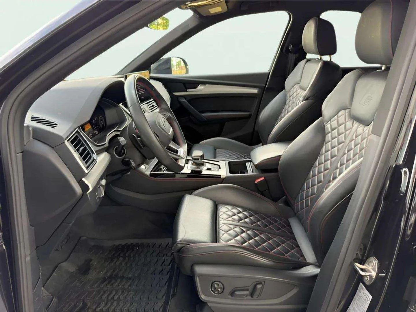 Audi Q5, снимка 7 - Автомобили и джипове - 55526155