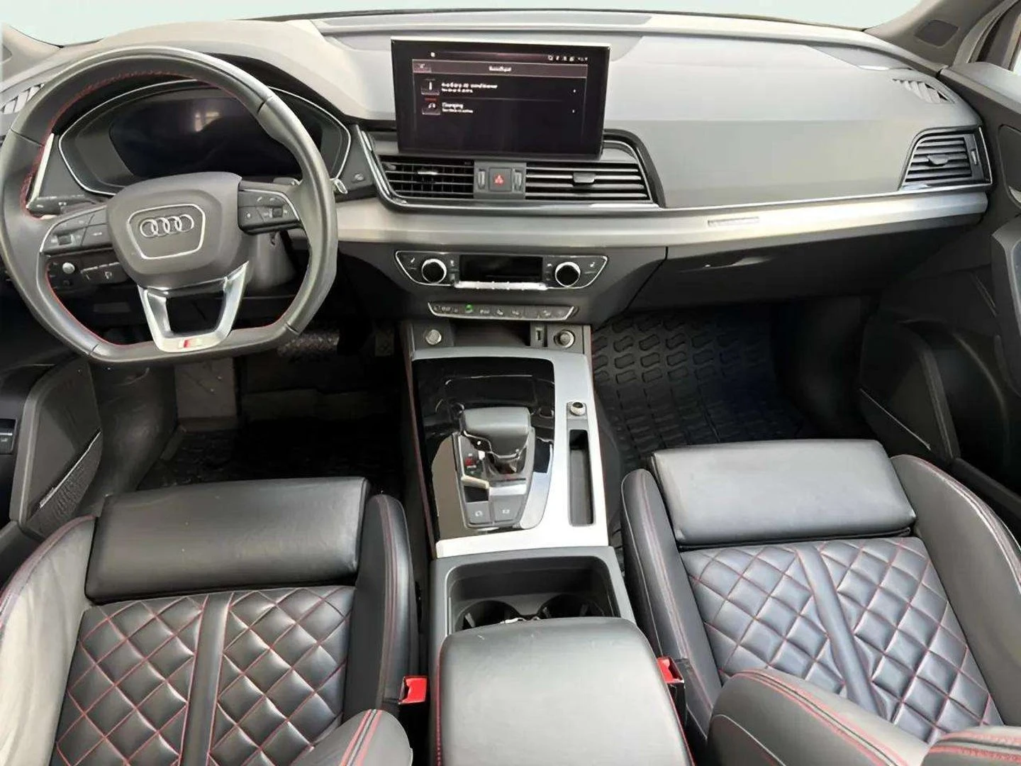 Audi Q5, снимка 10 - Автомобили и джипове - 55526155