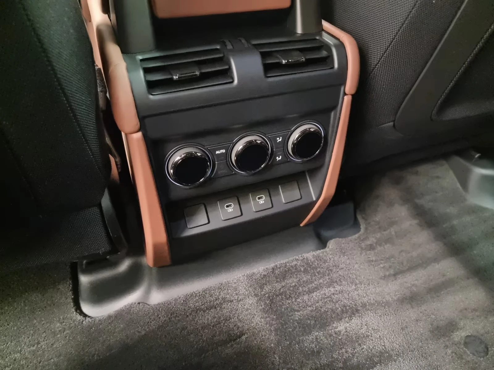 Land Rover Defender 110 P635 OCTA PANORAMA MATRIX 360-CAM | Mobile.bg � ����������� 15