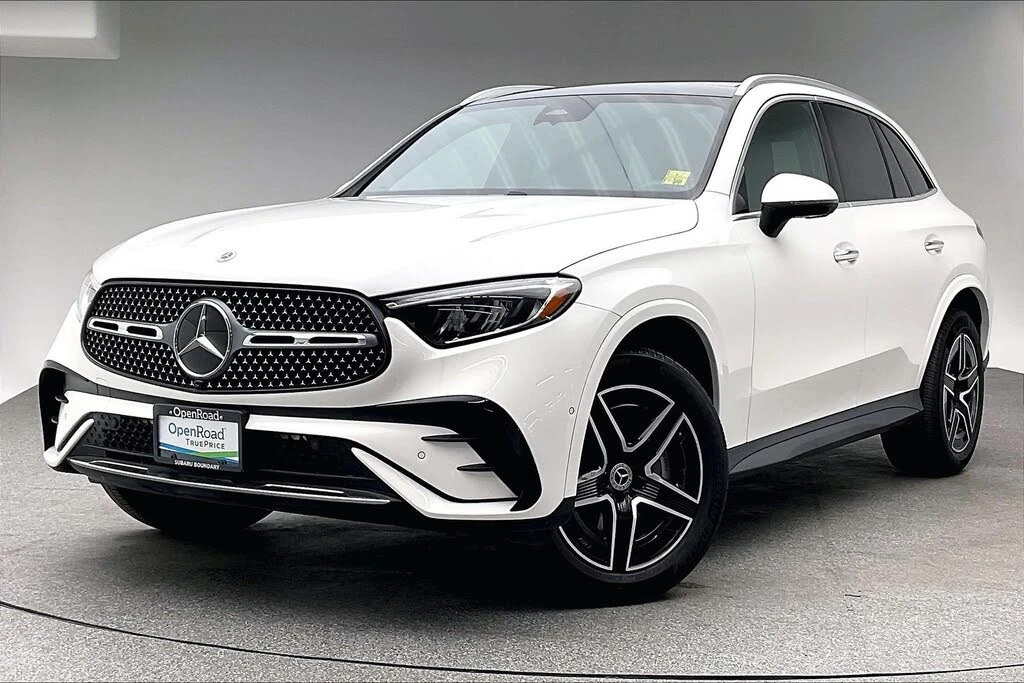 Mercedes-Benz GLC 300 4MATIC* AMG LINE* DISTRONIC* 360 КАМЕРИ* КРАЙНА ЦЕ, снимка 2 - Автомобили и джипове - 55942582