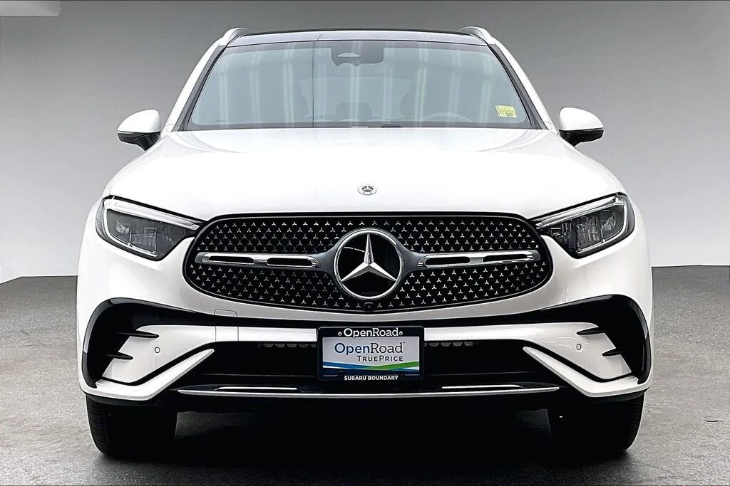 Mercedes-Benz GLC 300 4MATIC* AMG LINE* DISTRONIC* 360 КАМЕРИ* КРАЙНА ЦЕ
